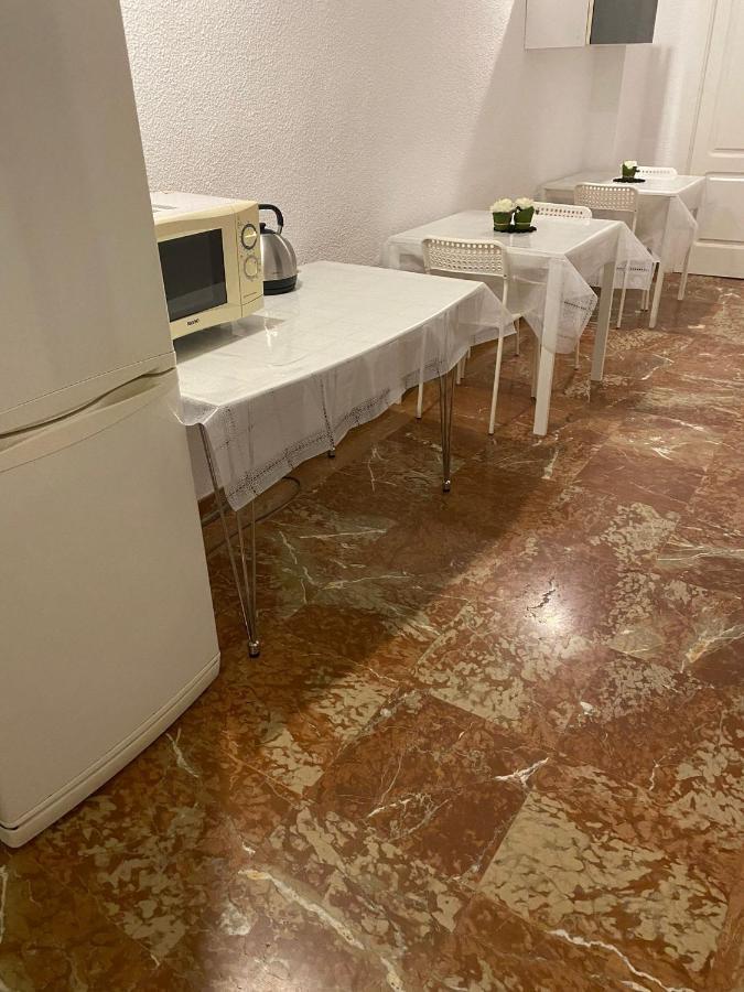 Pension El Dorado Αλικάντε Εξωτερικό φωτογραφία